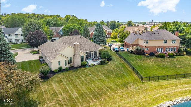 9935 Water Crest Drive, Fishers, IN 46038