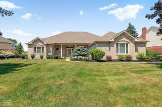 9935 Water Crest Drive, Fishers, IN 46038
