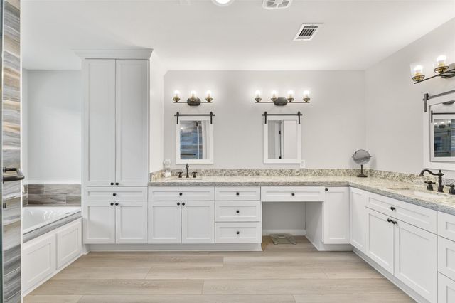 6310 Wickwillow Lane, Alvin, TX 77511
