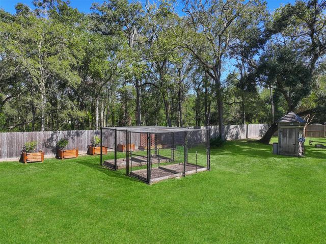 6310 Wickwillow Lane, Alvin, TX 77511