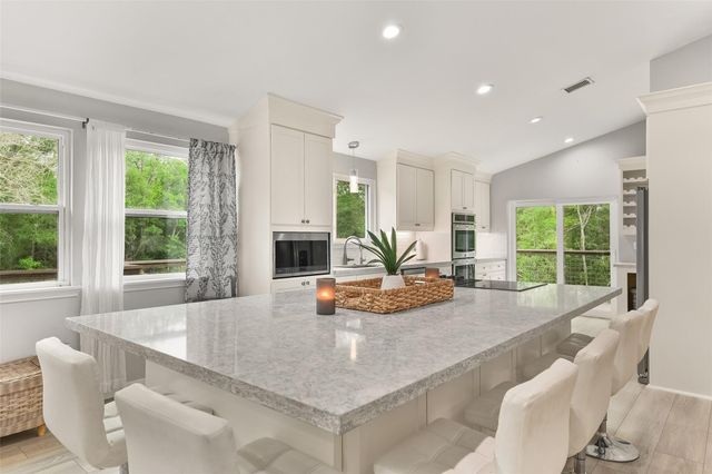 6310 Wickwillow Lane, Alvin, TX 77511