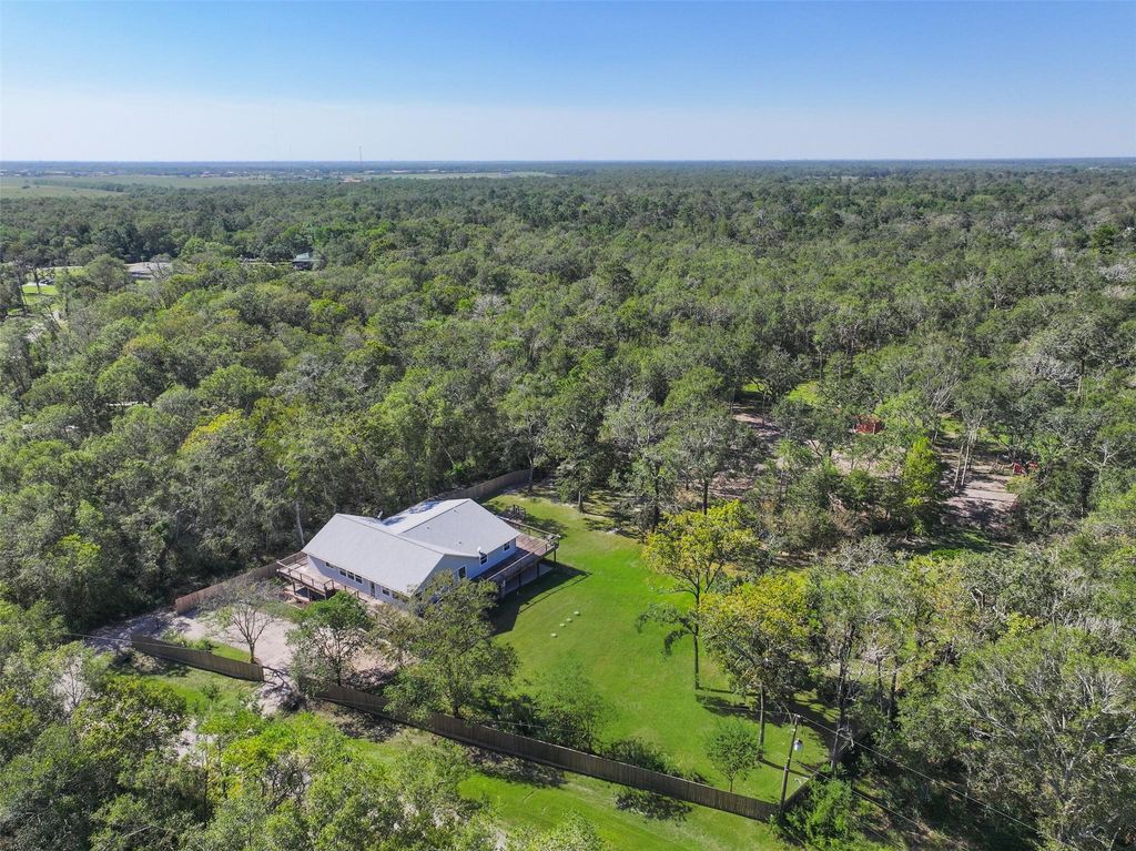 6310 Wickwillow Lane, Alvin, TX 77511
