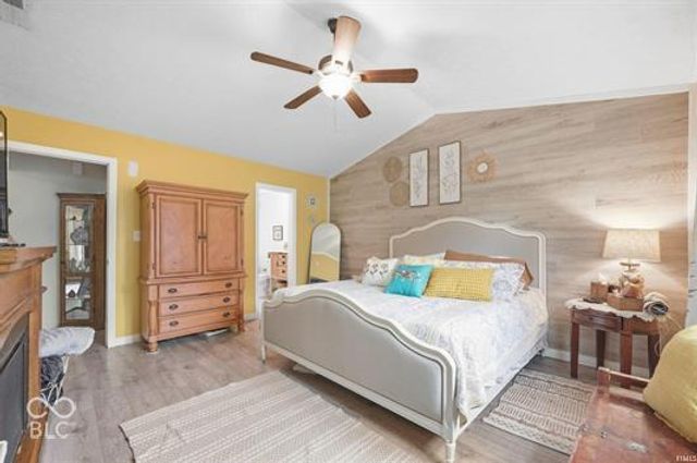 1480 Hedge, Greenfield, IN 46140