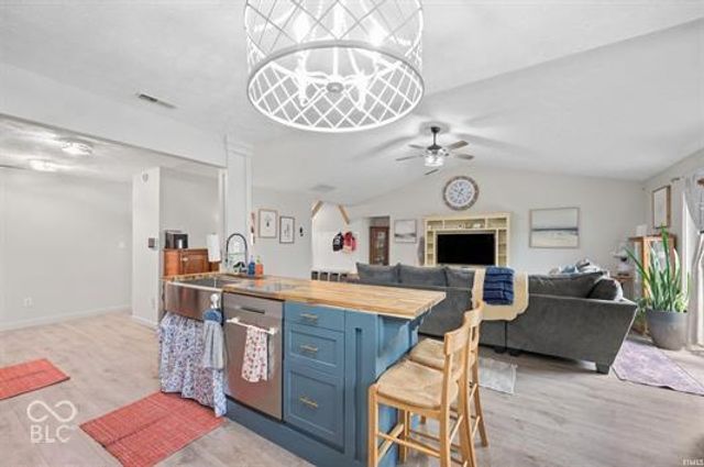 1480 Hedge, Greenfield, IN 46140