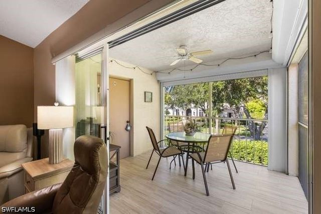 7701 Jewel LN 202, Naples, FL 34109