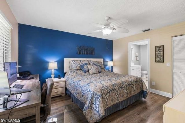 7701 Jewel LN 202, Naples, FL 34109