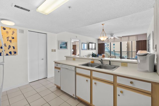 501 S Ocean Blvd Unit 607, North Myrtle Beach, SC 29582