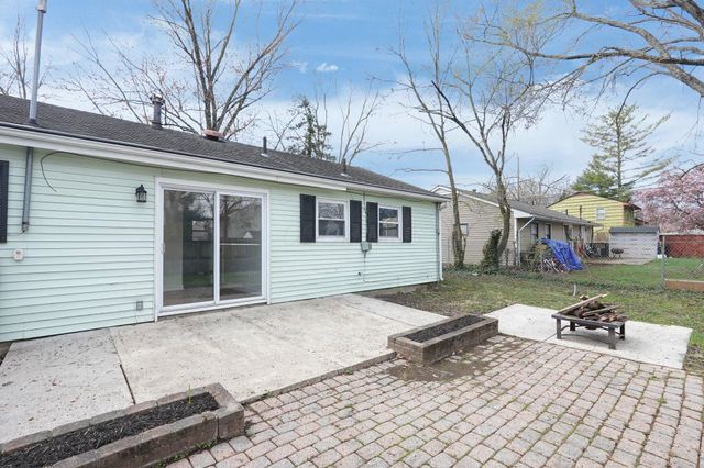 4656 Dundee Avenue, Columbus, OH 43227