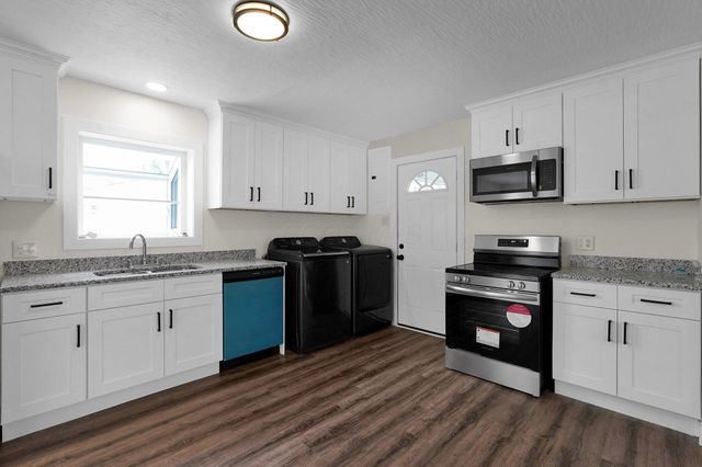 4656 Dundee Avenue, Columbus, OH 43227