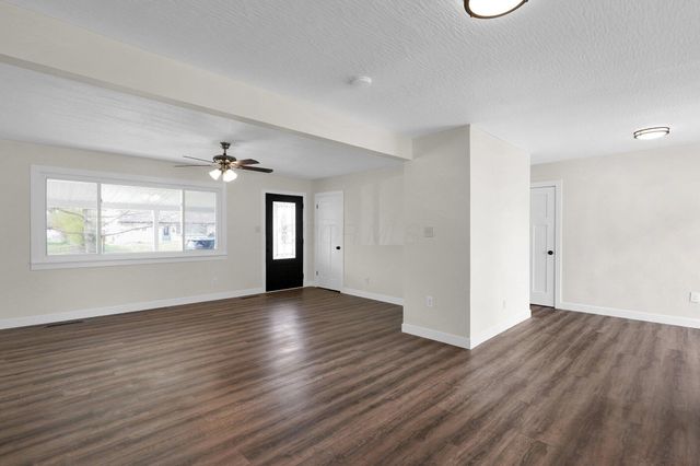 4656 Dundee Avenue, Columbus, OH 43227