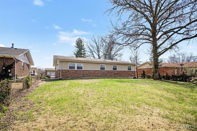 4393 Caracalla Drive, Florissant, MO 63033