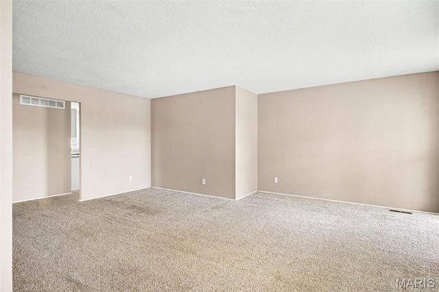 4393 Caracalla Drive, Florissant, MO 63033