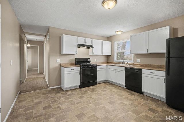 4393 Caracalla Drive, Florissant, MO 63033