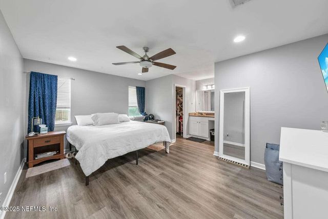 10889 SADDLEHORN Drive, Jacksonville, FL 32257