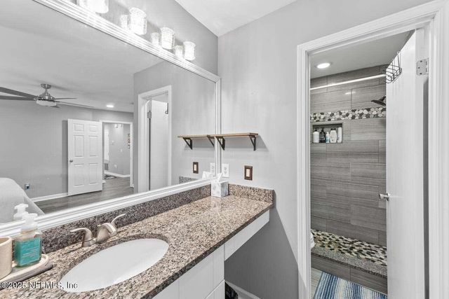 10889 SADDLEHORN Drive, Jacksonville, FL 32257