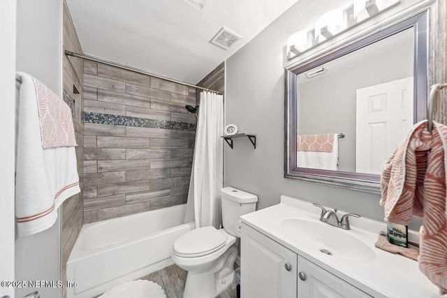 10889 SADDLEHORN Drive, Jacksonville, FL 32257