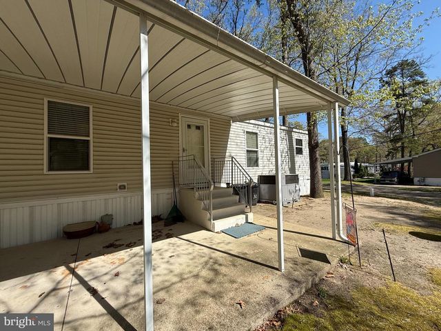 21 DOGWOOD W, Tabernacle, NJ 08088