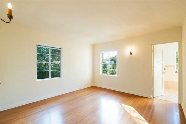 1968 N Wilton, Los Angeles, CA 90068