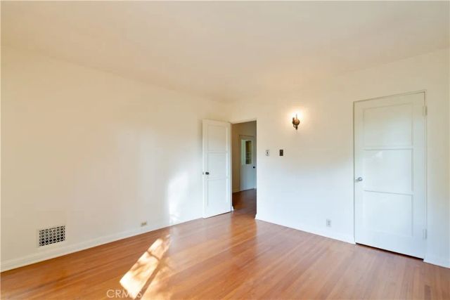 1968 N Wilton, Los Angeles, CA 90068
