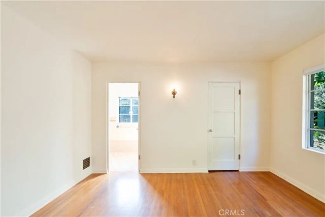 1968 N Wilton, Los Angeles, CA 90068
