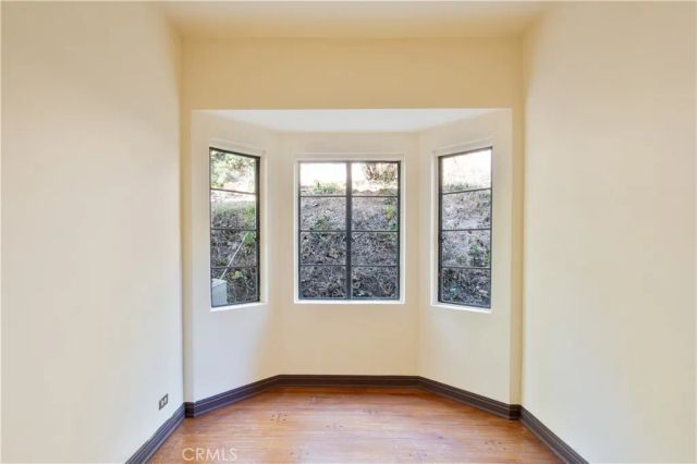 1968 N Wilton, Los Angeles, CA 90068