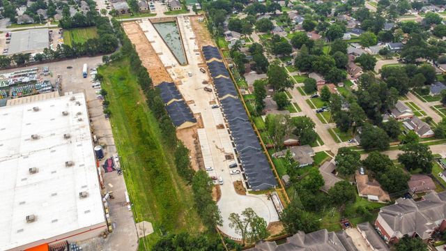 10317 Lake Road Road 1A, Houston, TX 77070