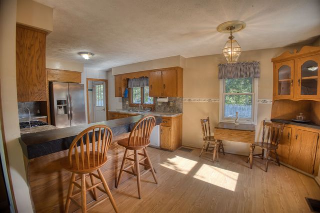 10 Dore Street, Ossipee, NH 03814