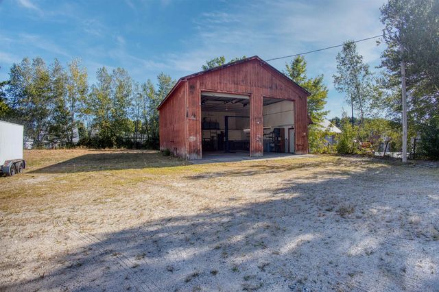 10 Dore Street, Ossipee, NH 03814