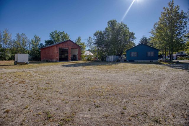 10 Dore Street, Ossipee, NH 03814