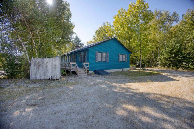 10 Dore Street, Ossipee, NH 03814