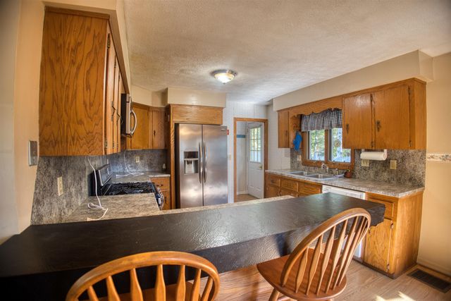 10 Dore Street, Ossipee, NH 03814