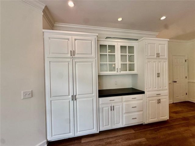 5756 Brookstone Walk NW, Acworth, GA 30101