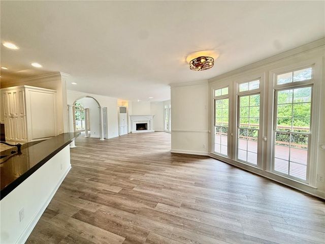 5756 Brookstone Walk NW, Acworth, GA 30101