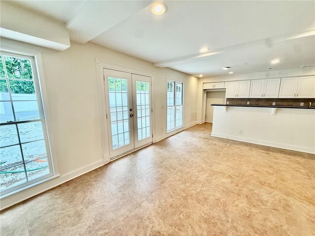 5756 Brookstone Walk NW, Acworth, GA 30101