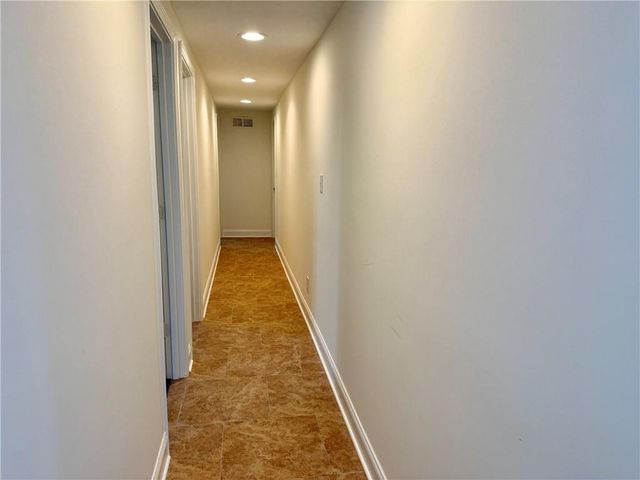 5756 Brookstone Walk NW, Acworth, GA 30101
