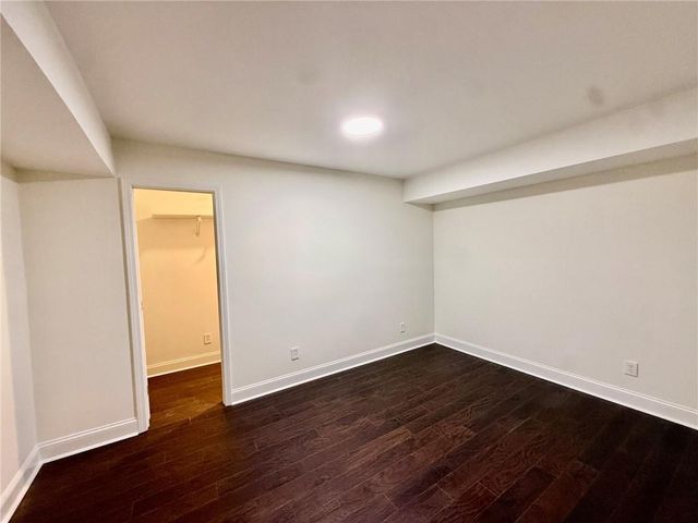 5756 Brookstone Walk NW, Acworth, GA 30101