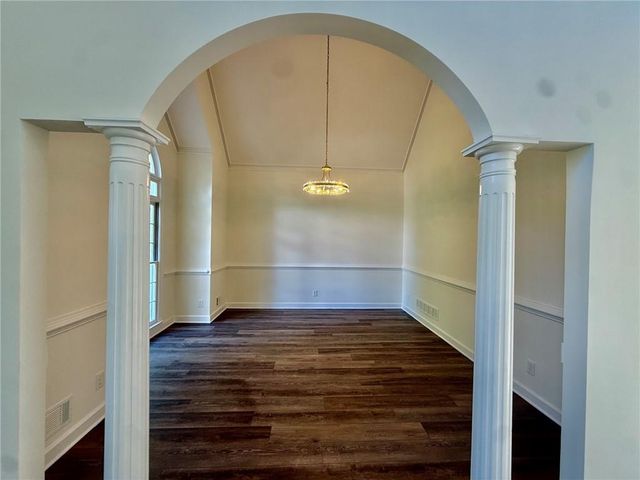 5756 Brookstone Walk NW, Acworth, GA 30101
