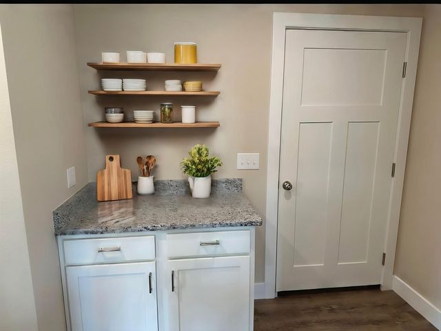 1271 N Maxine Avenue, Nixa, MO 65714