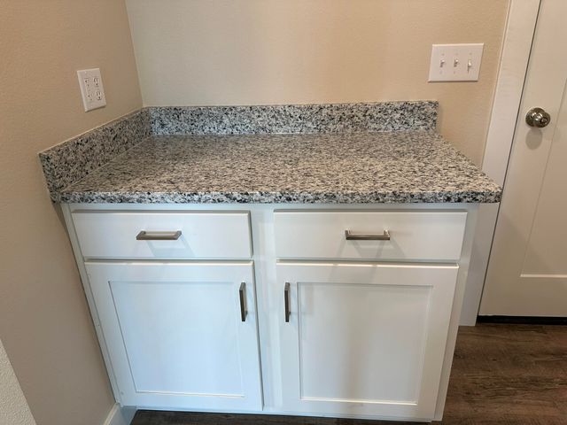 1271 N Maxine Avenue, Nixa, MO 65714