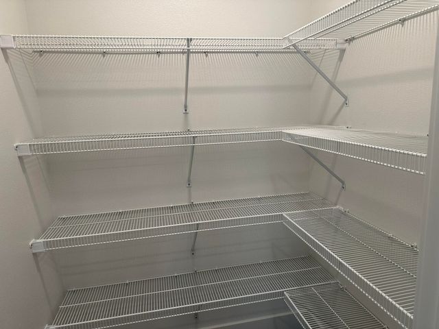 1271 N Maxine Avenue, Nixa, MO 65714