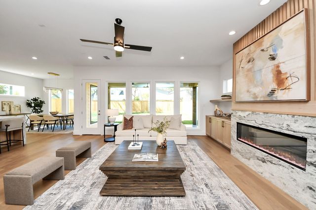 1623 Viking Drive, Houston, TX 77018