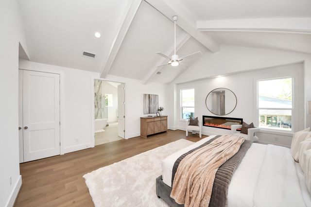 1623 Viking Drive, Houston, TX 77018