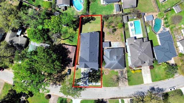 1623 Viking Drive, Houston, TX 77018