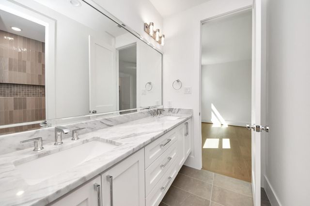 1623 Viking Drive, Houston, TX 77018