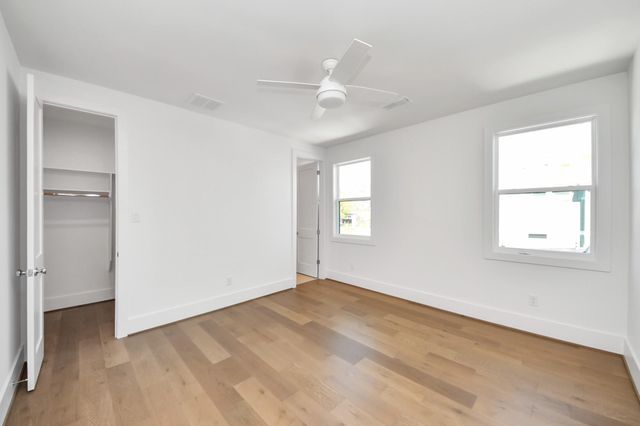 1623 Viking Drive, Houston, TX 77018