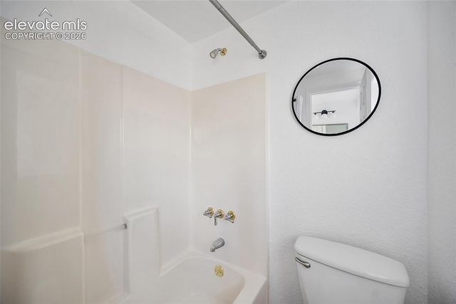 473 S Hook Court, Pueblo, CO 81007