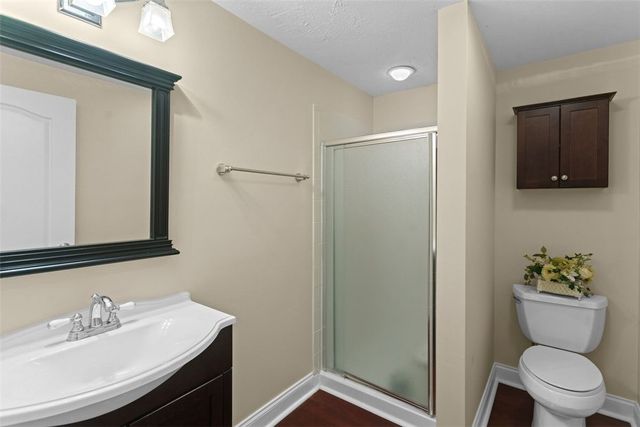 2010 Bandek Lane, Cecil, PA 15055