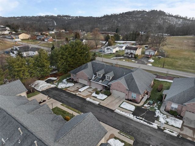 2010 Bandek Lane, Cecil, PA 15055