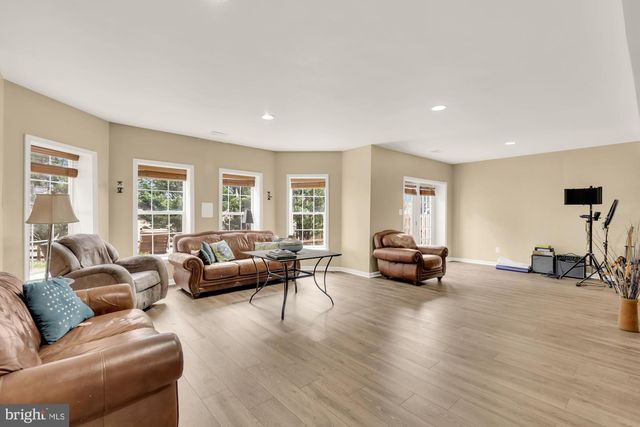5022 BURNSIDE FARM PL, Haymarket, VA 20169
