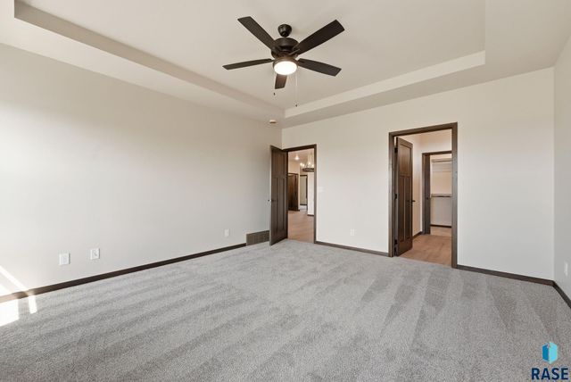 2417 E Gunnar St Street, Brandon, SD 57005
